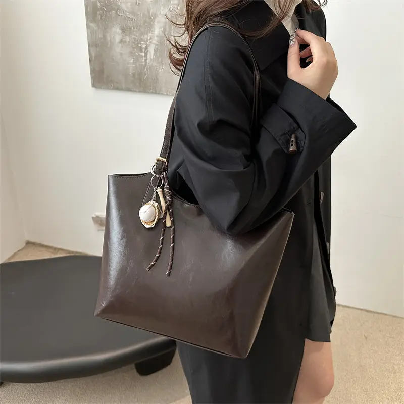 Vintage Wax Leather Tote Bag Women All Match Large Capacity — feature 2