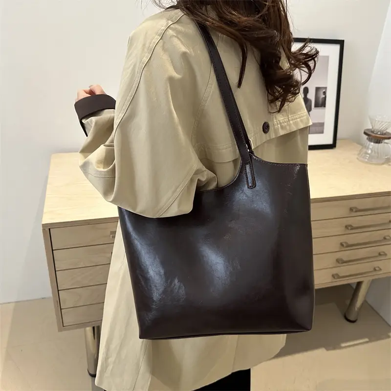 Vintage Wax Leather Tote Bag Women All Match Large Capacity — feature 30