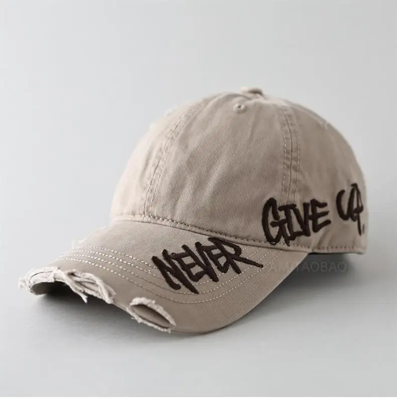 Men Women Couple Never Give Up Baseball Cap — feature 2