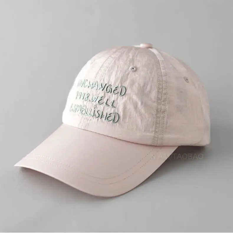 Black Korean-style Baseball Cap for Men Women — feature 3