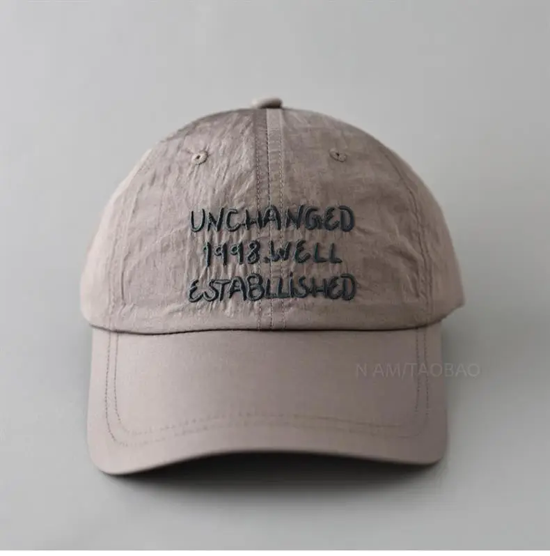 Black Korean-style Baseball Cap for Men Women — feature 9