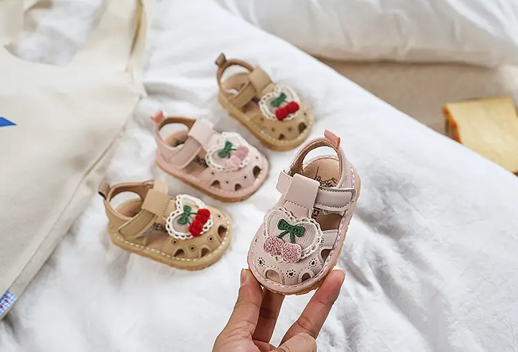 Princess Baby Sandals for Girls with Heart Embroidery — feature 1