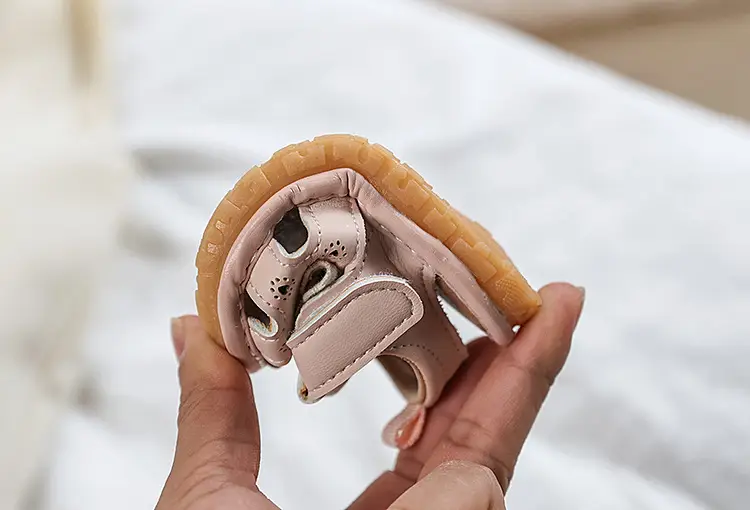Princess Baby Sandals for Girls with Heart Embroidery — feature 12