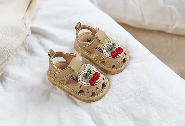 Princess Baby Sandals for Girls with Heart Embroidery — feature 2