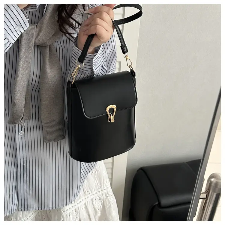 White Coin Purse for Women Mobile Bag Shoulder Bag — feature 14
