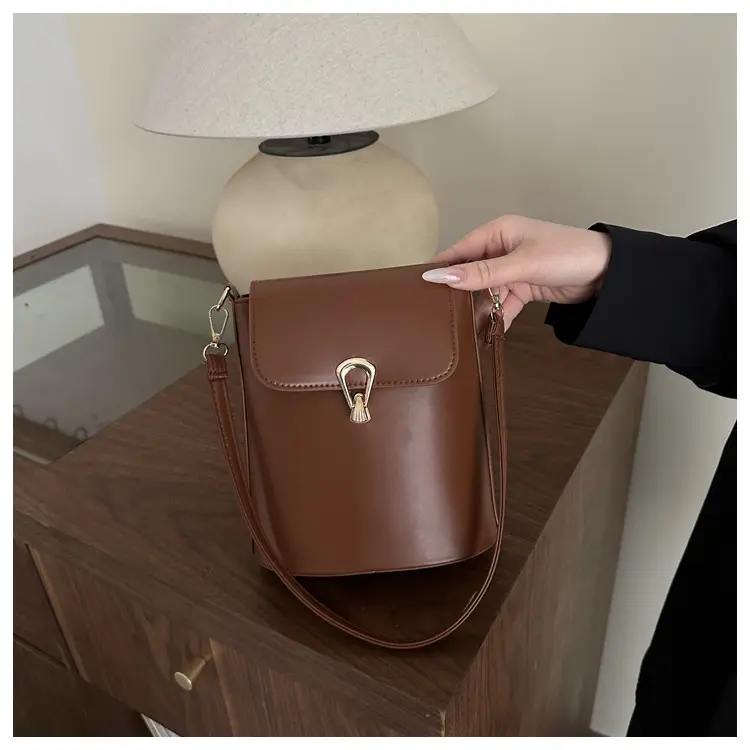 White Coin Purse for Women Mobile Bag Shoulder Bag — feature 17