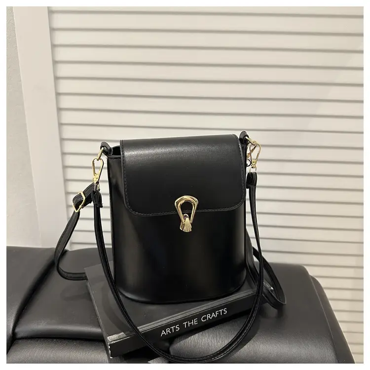 White Coin Purse for Women Mobile Bag Shoulder Bag — feature 24