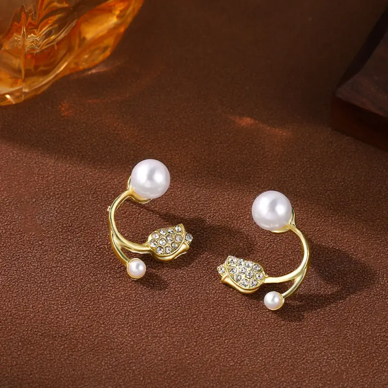 Women's Diamond Tulip Pearl Earrings Gold Plated - Image 3