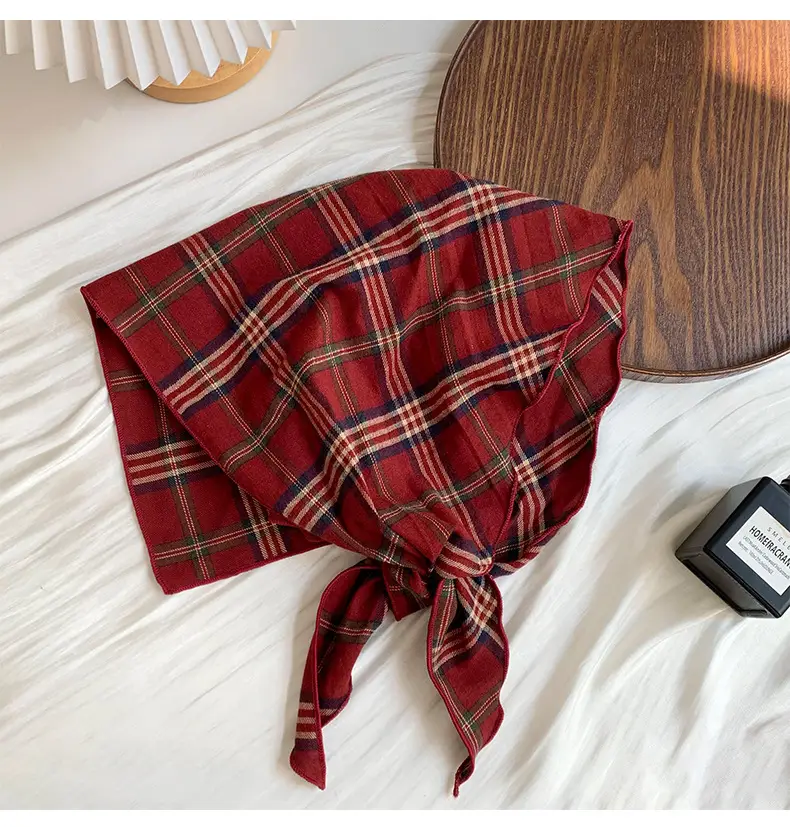 Women Plaid Neck Scarf Triangle Waistband Retro All-match — feature 9