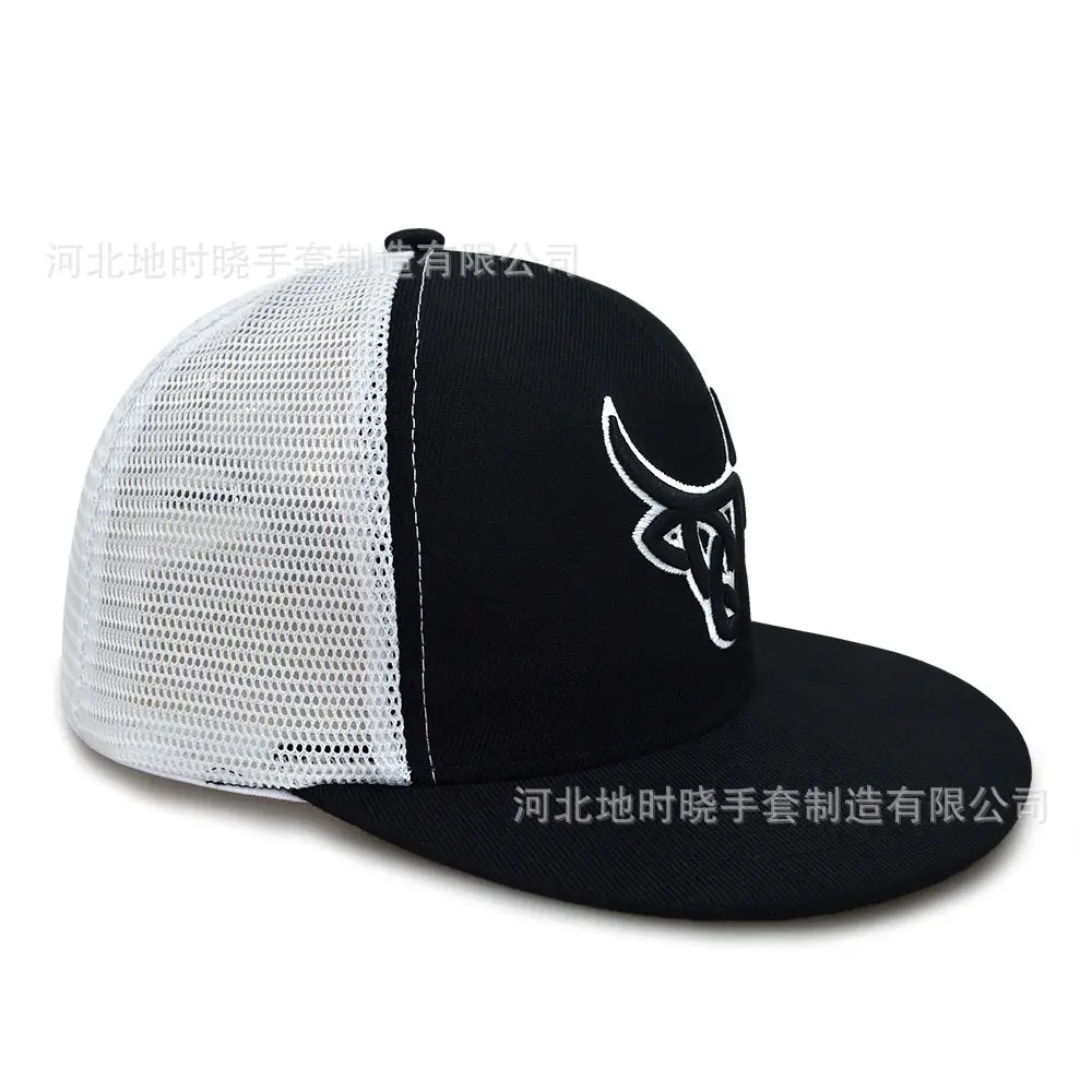 Men Embroidered Skull Trucker Cap Black White — feature 7