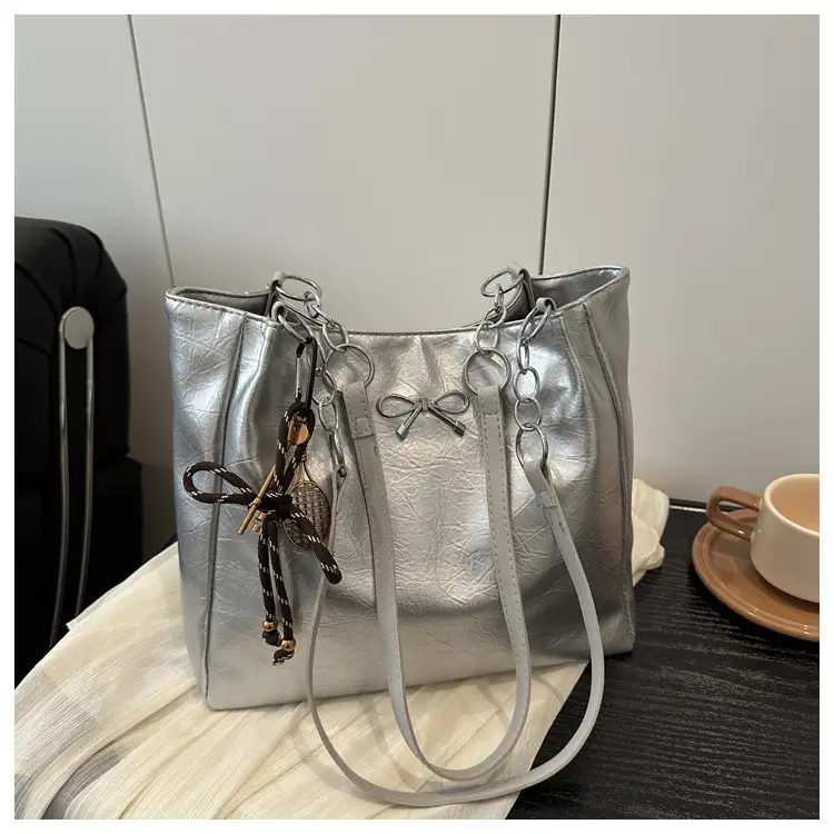 2025 Women's Brown Leather Shoulder Tote Bag with Chain Detail — feature 17