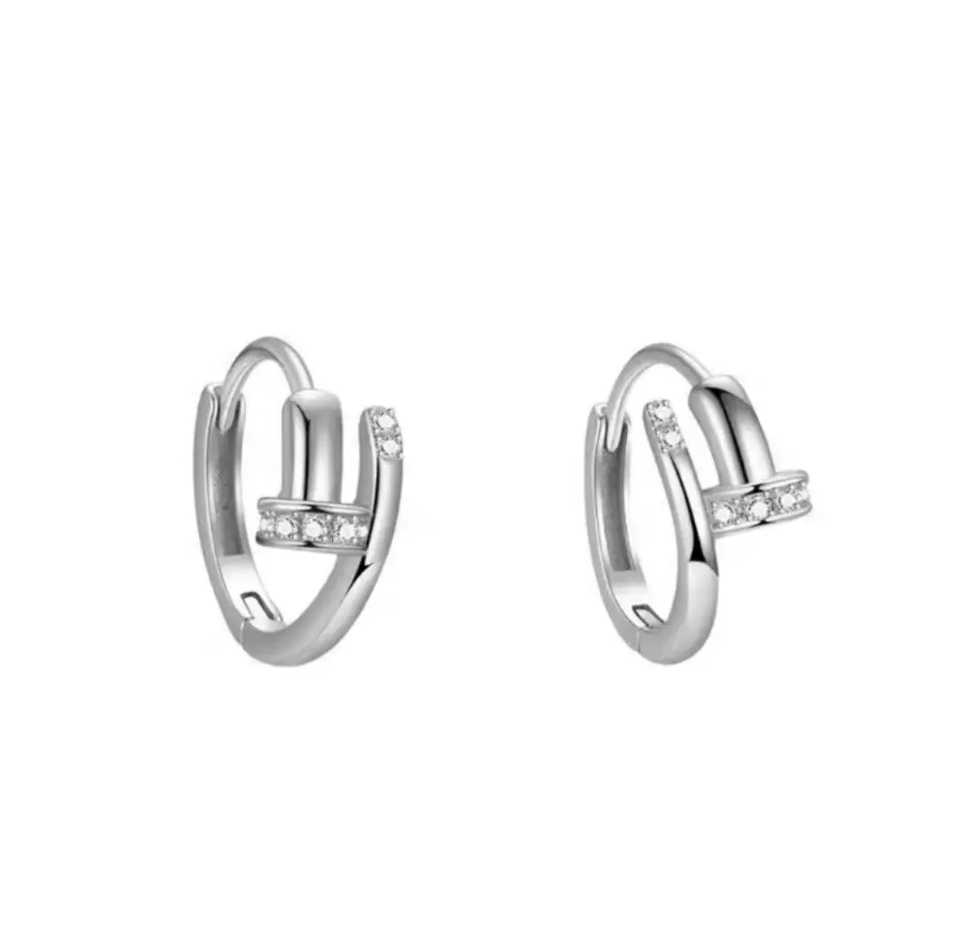 Diamond Stacked Ear Buckles for Women 2025 — feature 7