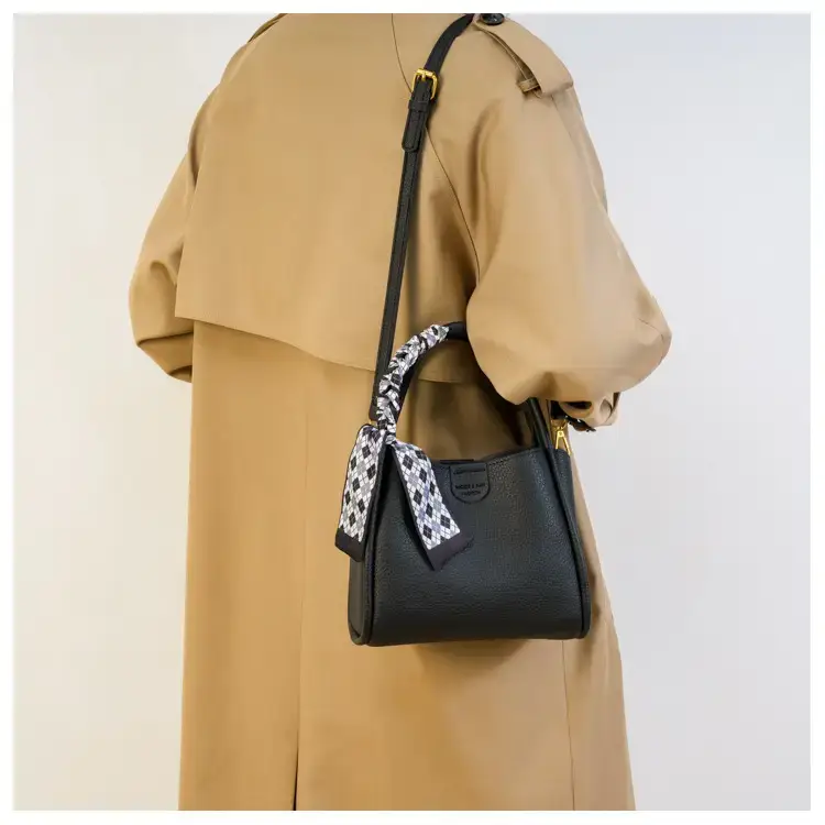 Black Soft Leather Bucket Bag for Women 2024 New Arrival — feature 31