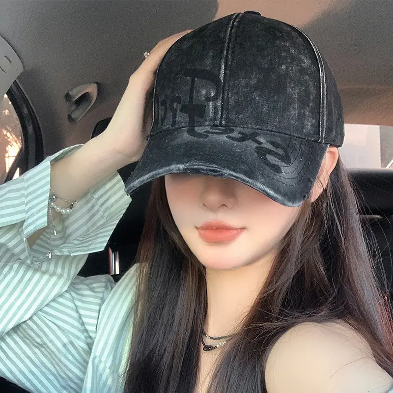 Women's Vintage Embroidered Baseball Cap Wide Brim Sunshade Cap - Image 9