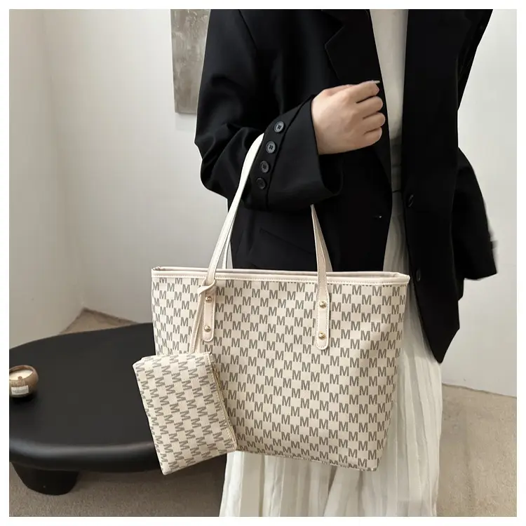 Large Capacity Printed Tote Bag with Matching Wallet — feature 15