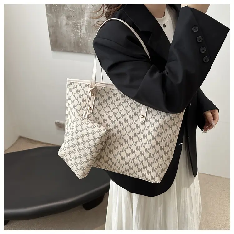 Large Capacity Printed Tote Bag with Matching Wallet — feature 17