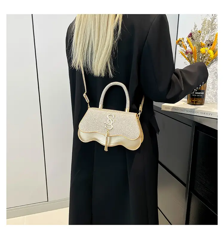 2025 Light Luxury Sequins Crossbody Bag — feature 10