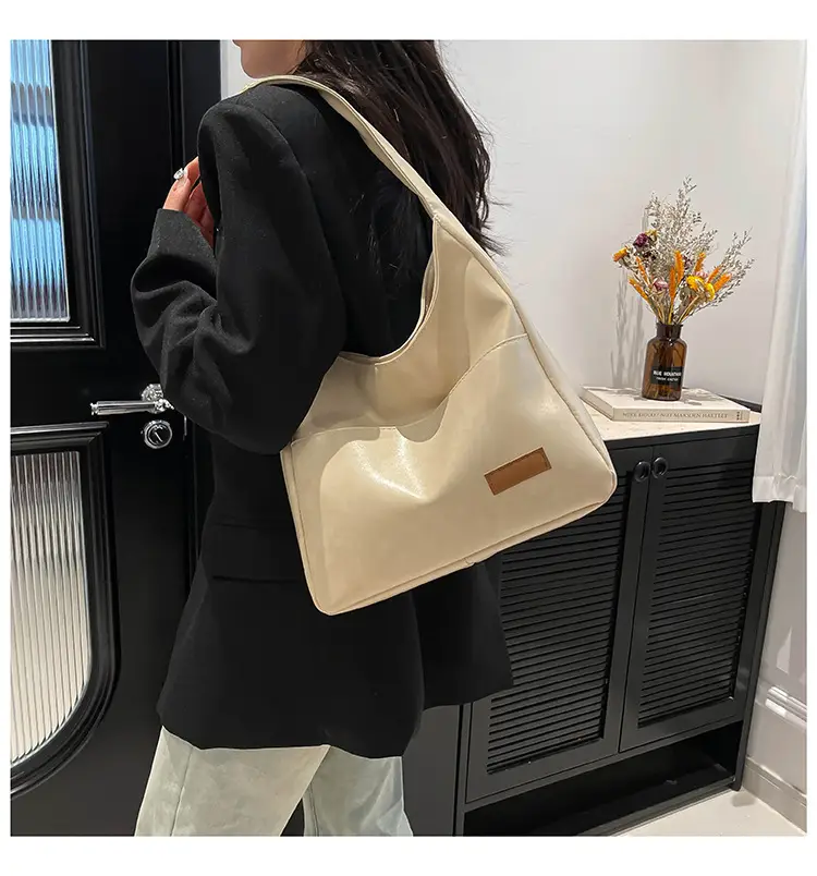 Women's Retro Tote Bag Large Capacity Korean Style — feature 12