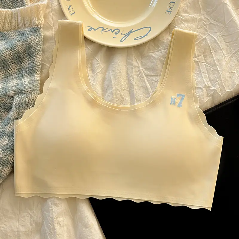 Fixed-Cup Seamless Sports Bra for Girls, Suitable for Ages 9-16, Puberty Bra for Young Girls