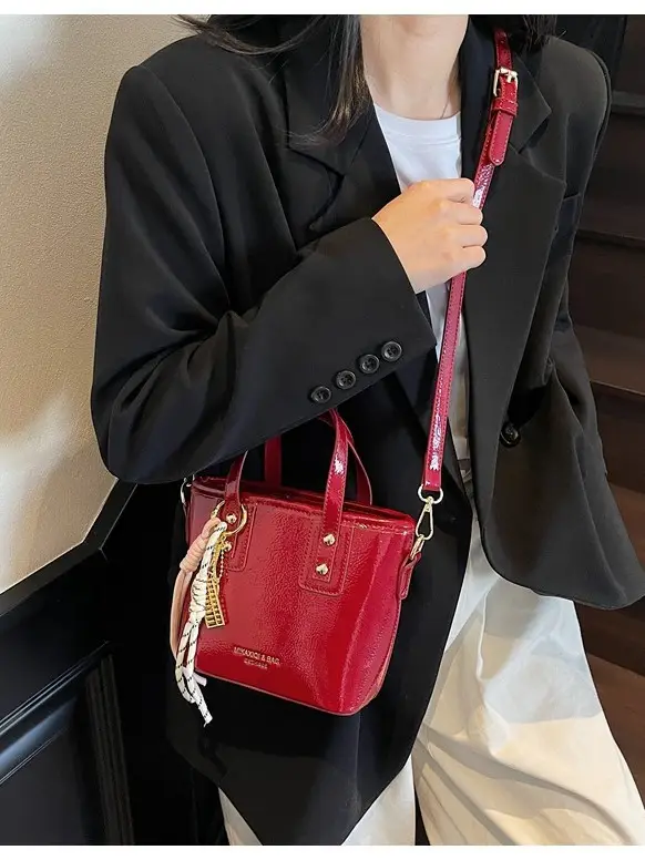 Red Crossbody Bag for Women 2026 Trendy Casual Shoulder Bag - Image 6