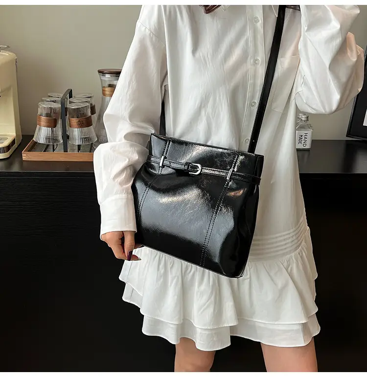 Silver Leather Commuter Bag for Women 2025 Spring Summer — feature 49