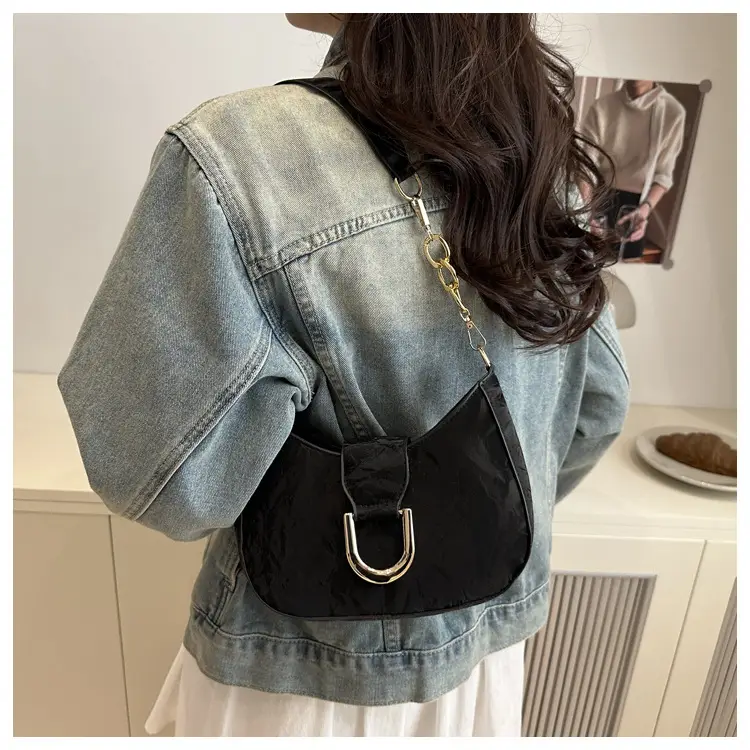 White Vintage Women's Shoulder Bag 2025 Spring New — feature 19
