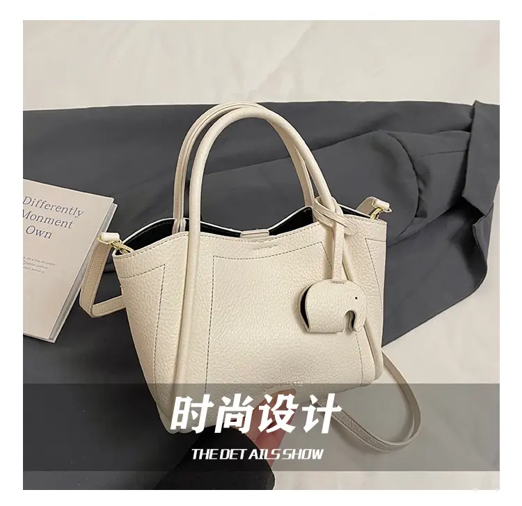 Vintage Fashion Large Capacity Tote Bag Women's 2025 Spring New Fashionable Casual Shoulder Bag Solid Color Simple Crossbody Bag — feature 4