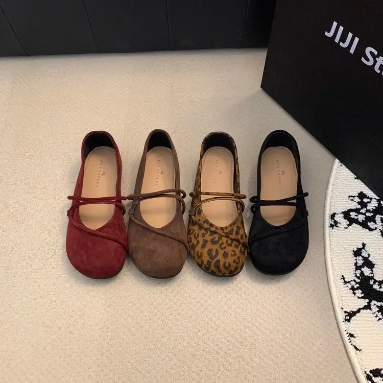 Round Toe Retro Soft Bottom Birkenstocks Shoes Women's 2025 Spring Mary Jane Flat Mori Style Single Shoes Ballet Grandma Shoes — feature 4