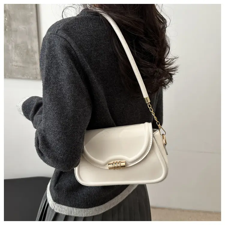 Women's Black Crossbody Bag Korean Style 2025 — feature 21