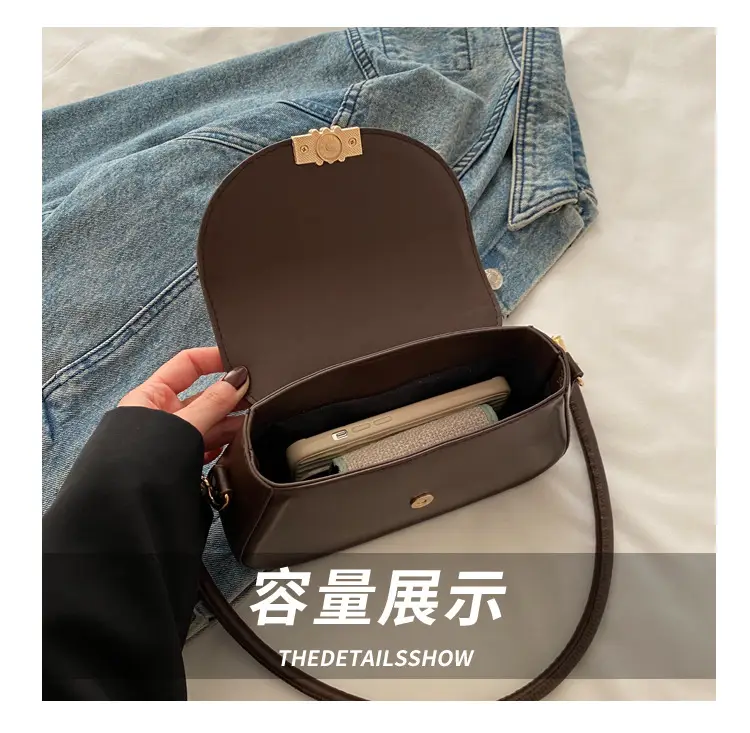 Women's Black Crossbody Bag Korean Style 2025 — feature 7