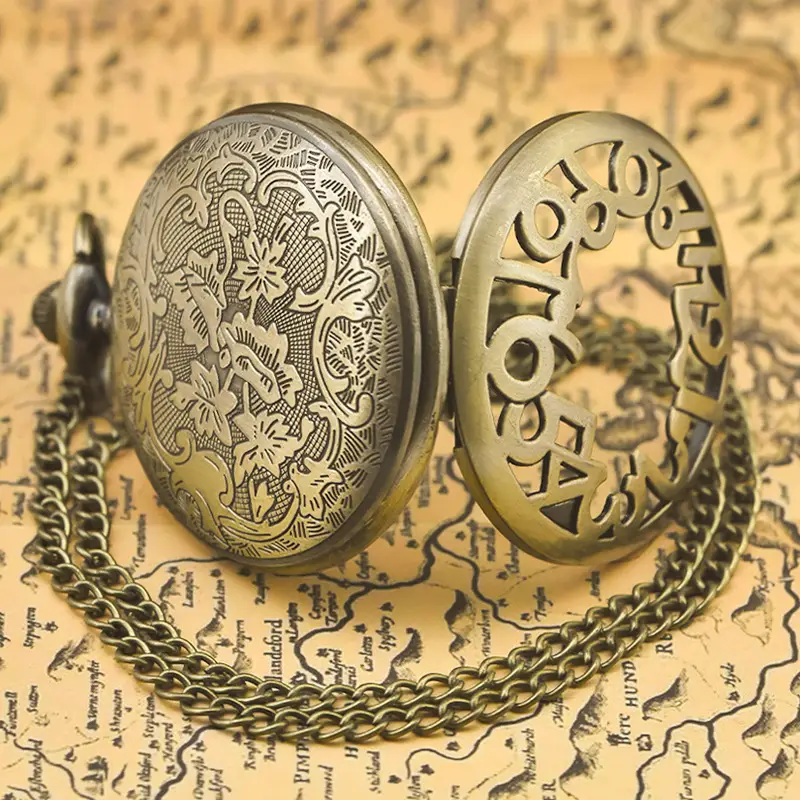 Retro Gold Pocket Watch with Quartz Dial - Image 3