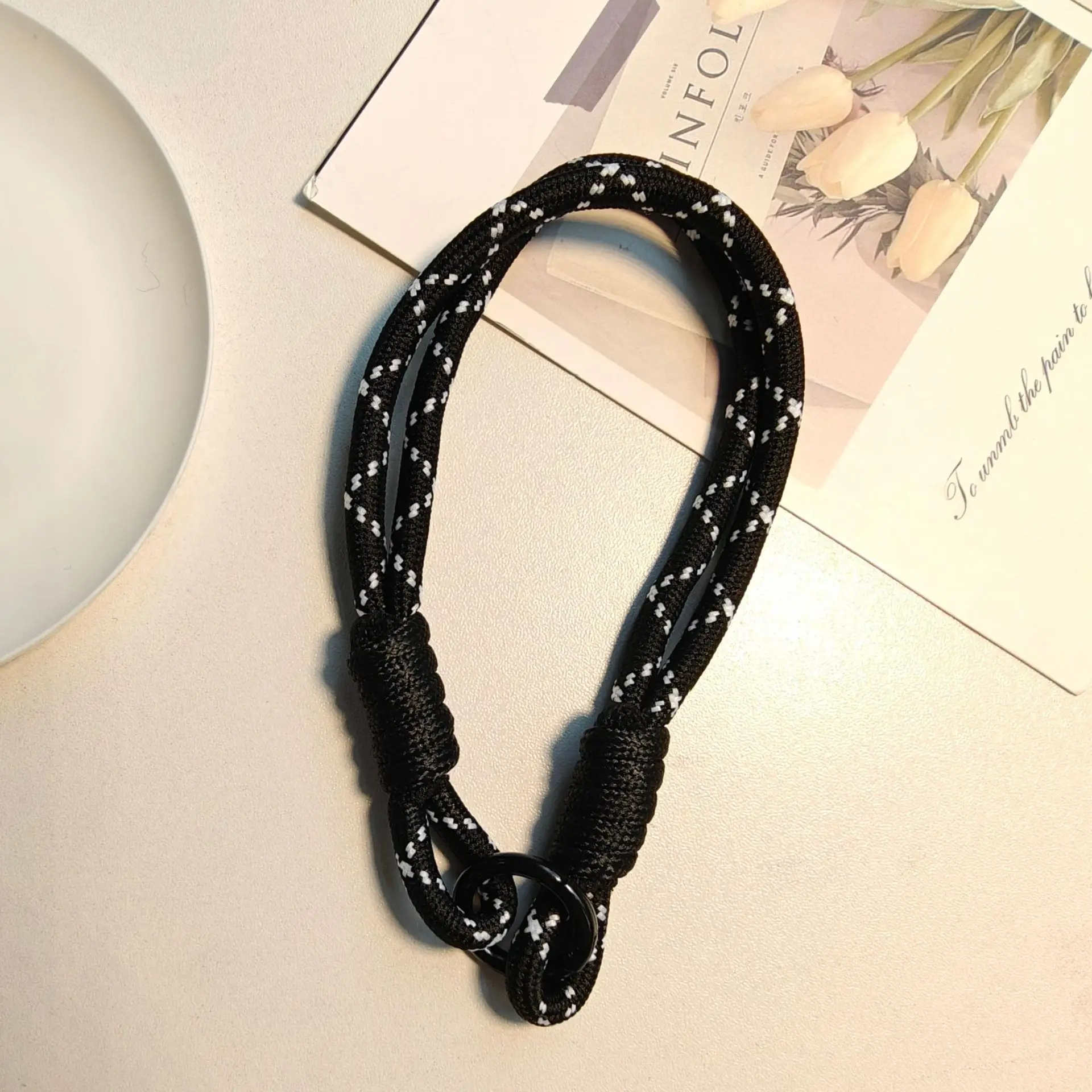 Green Woven Anti-Lost Mobile Phone Lanyard - Image 10
