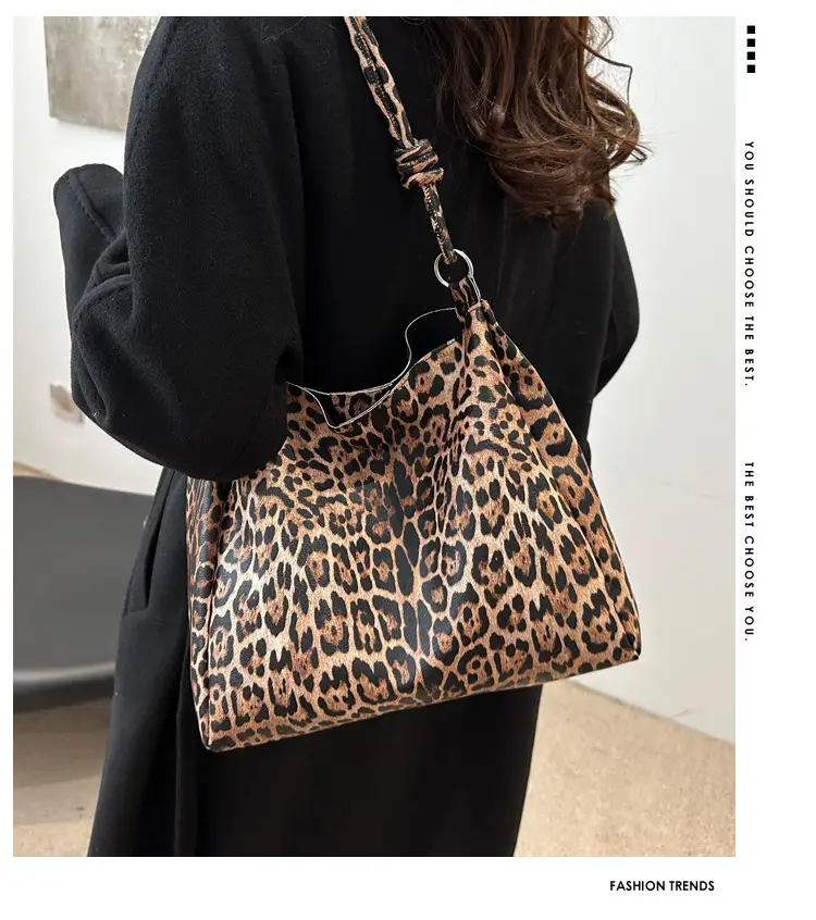 Women Leopard Print Crossbody Bag Large Capacity 2025 — feature 1
