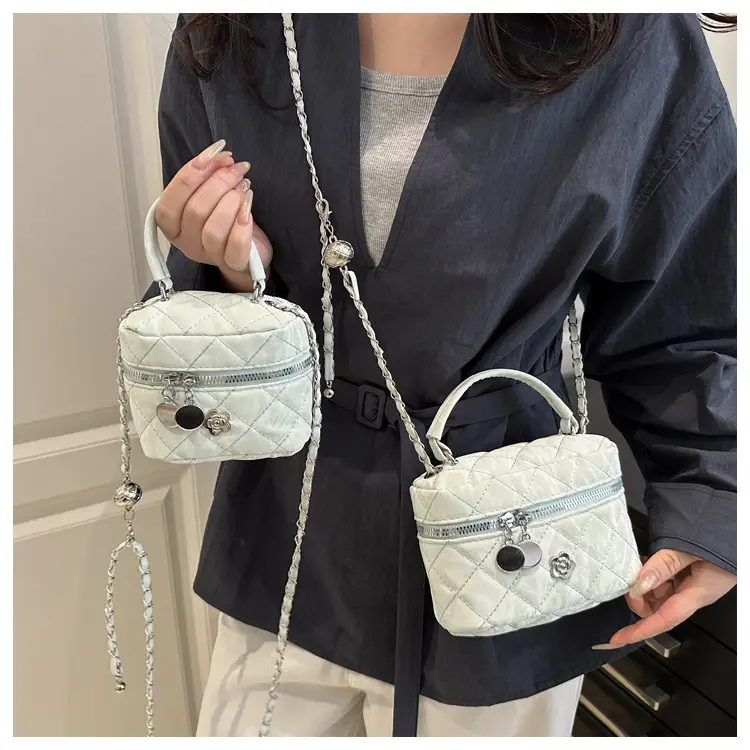 White Korean Style Bucket Bag Women 2025 — feature 20