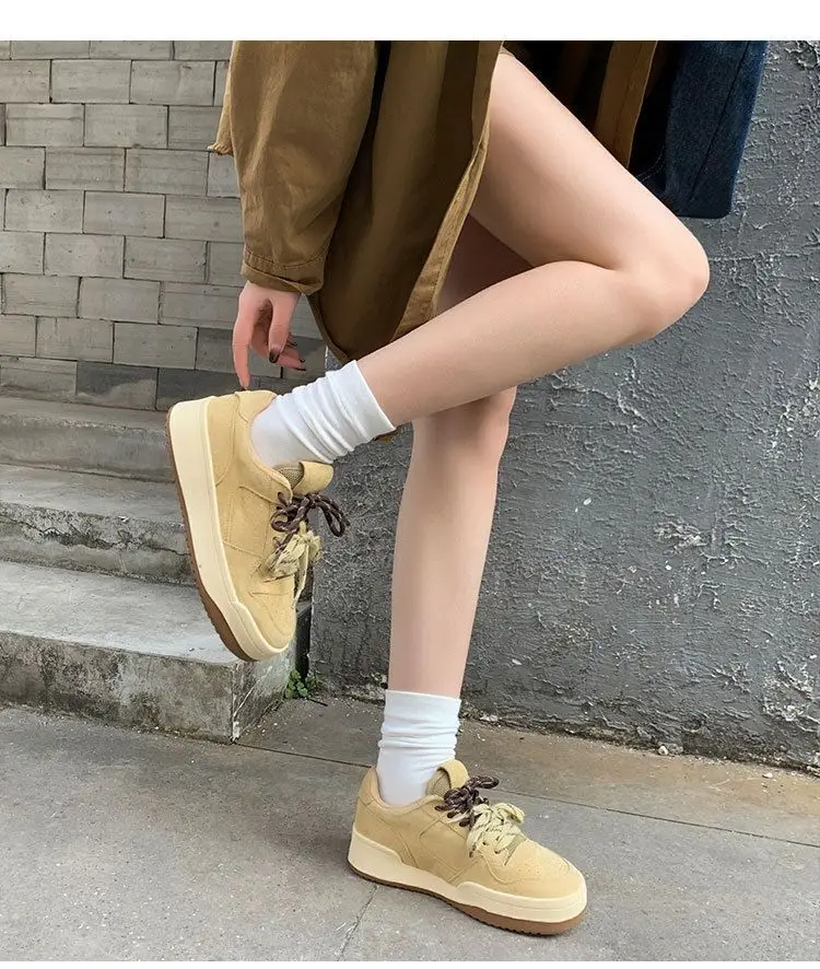Vintage Niche Board Shoes Women's Ins Trendy 2025 Spring New Thick-soled All-match Casual Sports Student Fashion Single-layer Shoes — feature 9