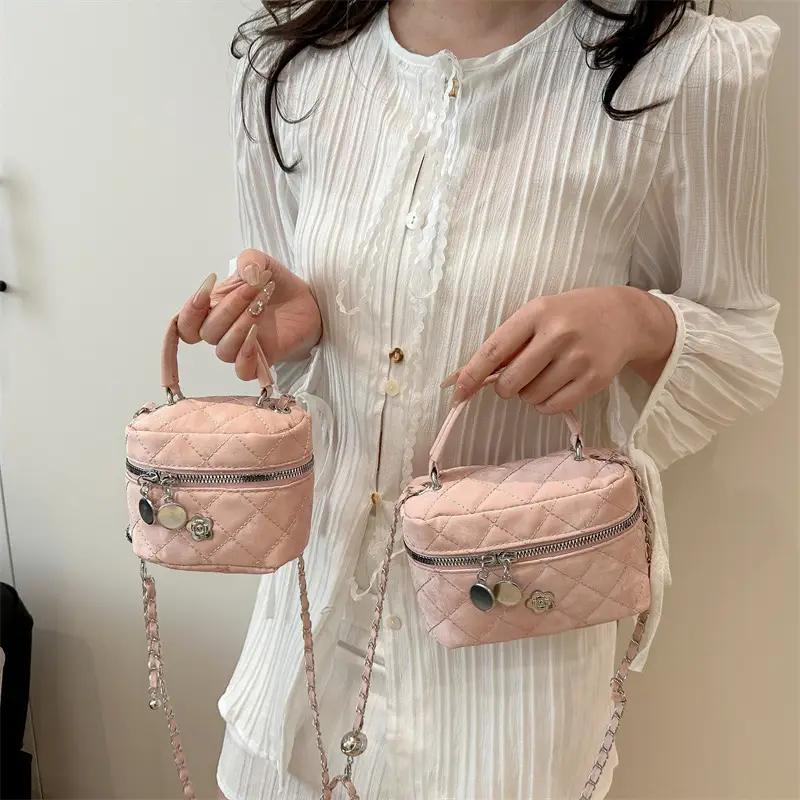 Black Diamond Plaid Chain Mini Shoulder Bag Women