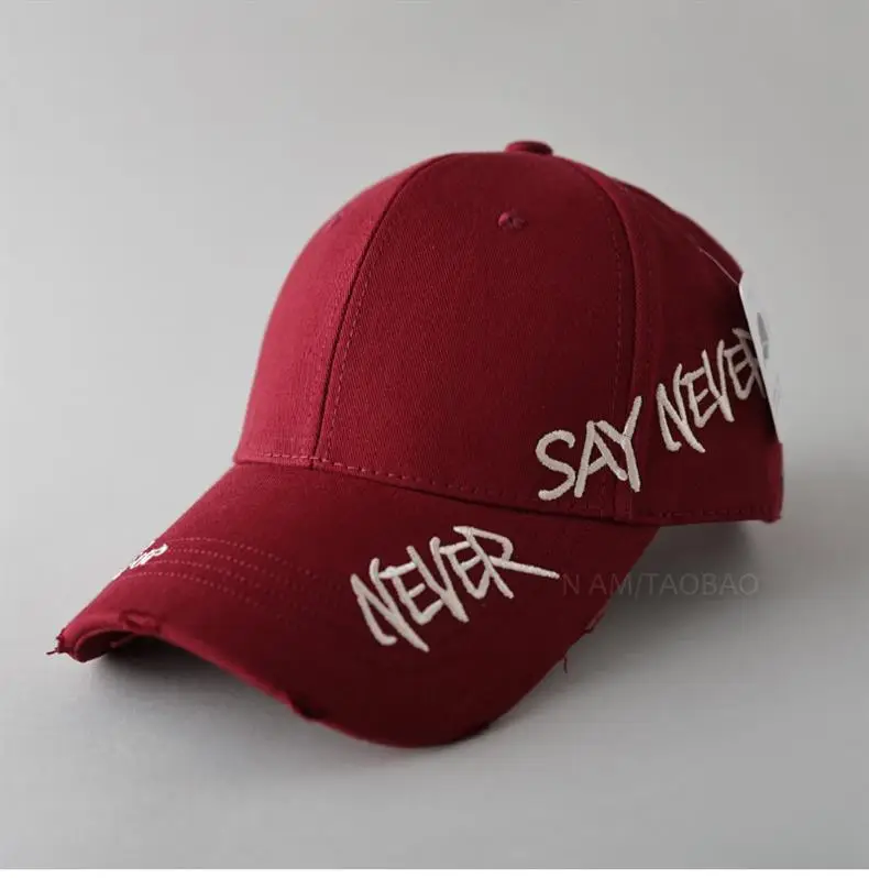 Black Korean Letter Embroidered Baseball Cap for Men Women — feature 3