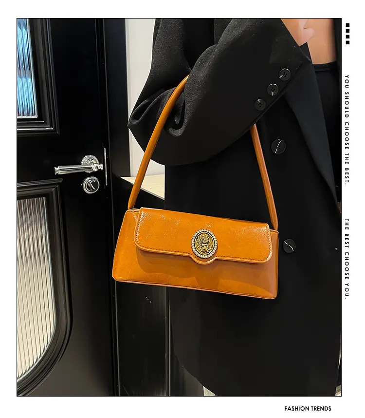 Korean Style Women's Retro Brown Crossbody Bag 2025 — feature 1