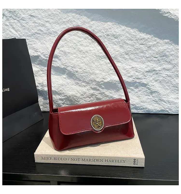 Korean Style Women's Retro Brown Crossbody Bag 2025 — feature 31