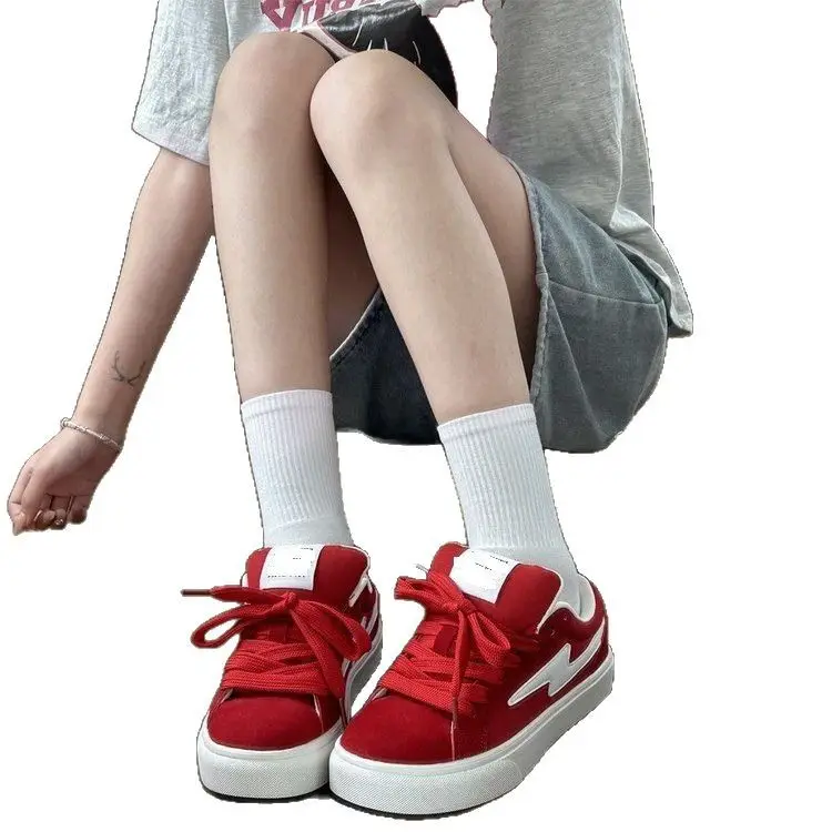 Vintage Niche Red Bread Sneakers Women's Ins Trendy 2025 Spring New All-match Canvas Shoes Sports Casual Shoes - Image 7