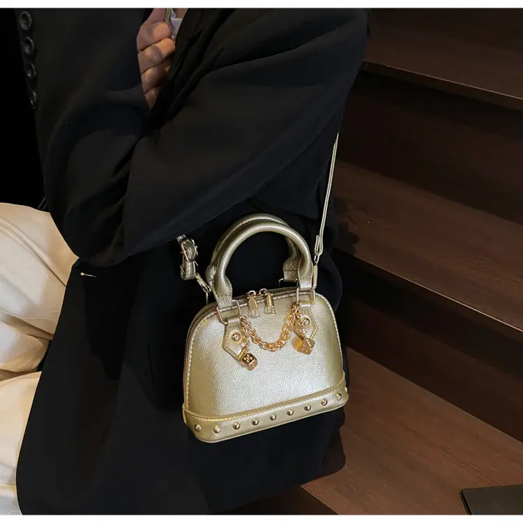 Silver Chain Handbag Small Fashion Shoulder Bag — feature 13