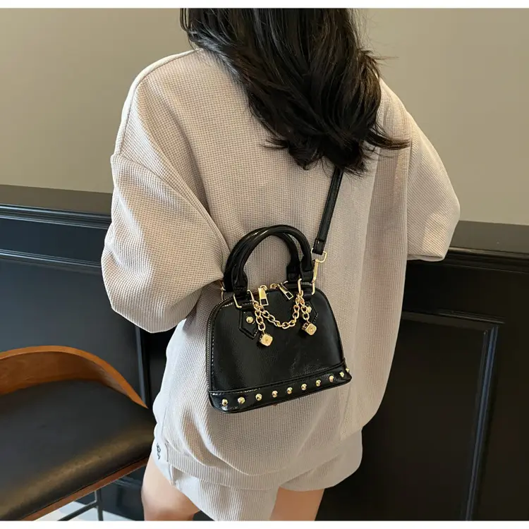 Silver Chain Handbag Small Fashion Shoulder Bag — feature 21