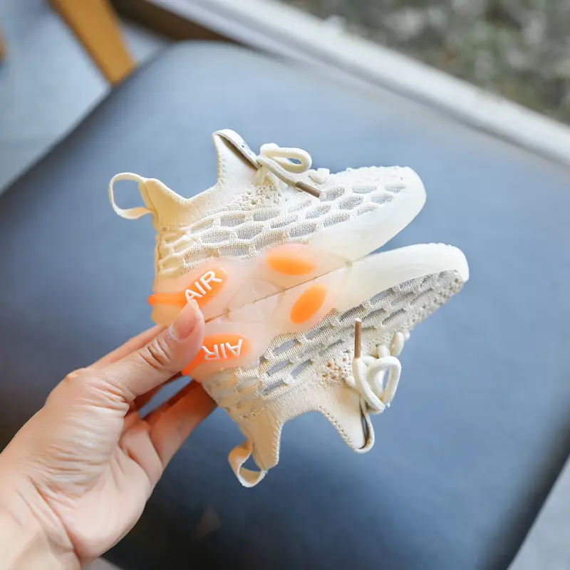 Baby Shoes Spring and Autumn Breathable Children's Coconut Shoes Boys and Girls Mesh Breathable Shoes Baby Shoes Soft Sole Toddler Shoes