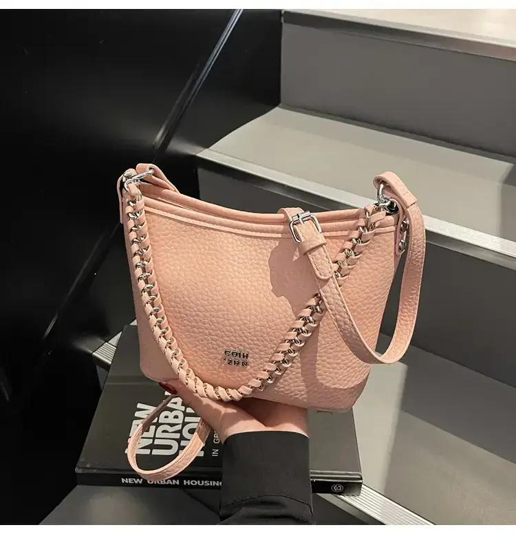 Women's Chain Crossbody Bag Beige 2025 Trendy — feature 37