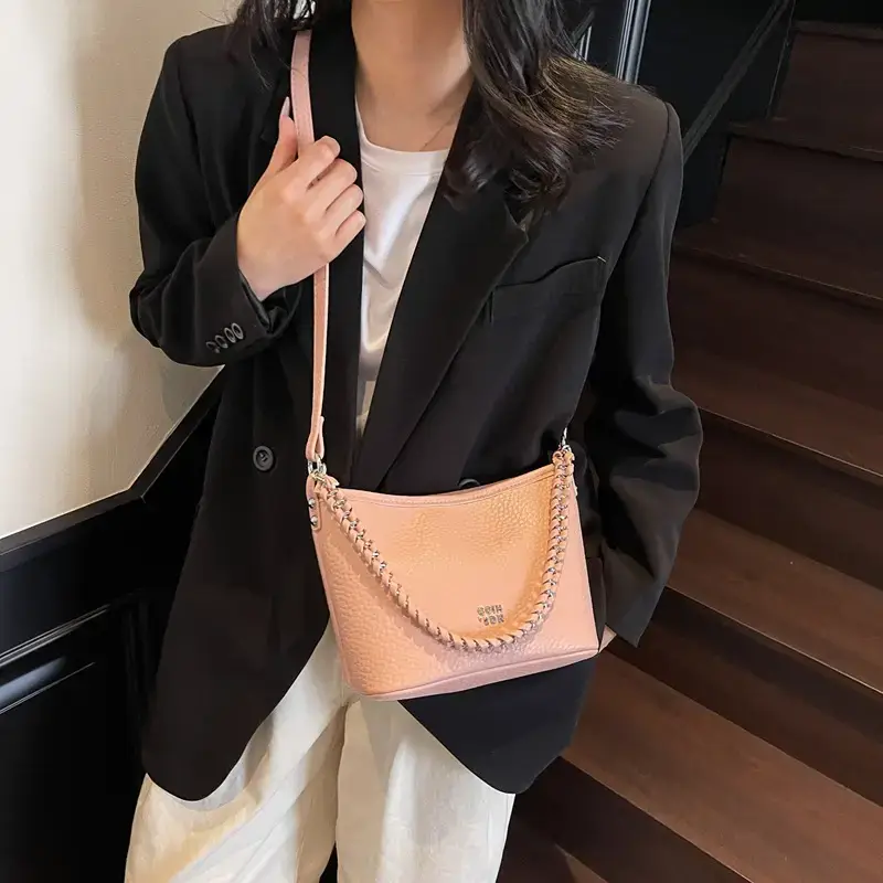 Women's Chain Crossbody Bag Beige 2025 Trendy - Image 4