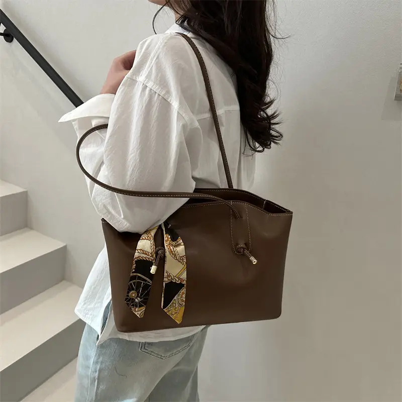 2026 Vintage Brown Leather Shoulder Tote Bag for Women - Image 5
