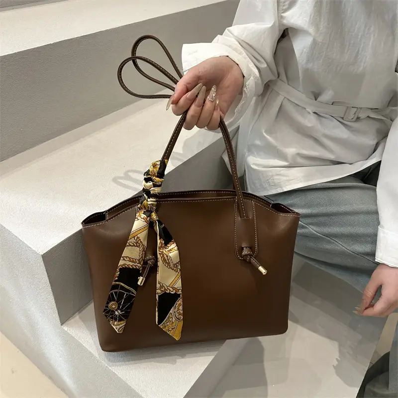 2026 Vintage Brown Leather Shoulder Tote Bag for Women — feature 14