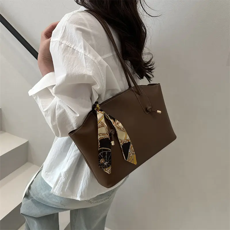 2026 Vintage Brown Leather Shoulder Tote Bag for Women — feature 17