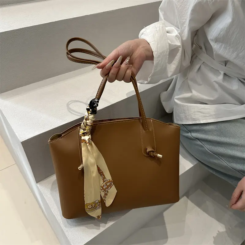 2026 Vintage Brown Leather Shoulder Tote Bag for Women — feature 21
