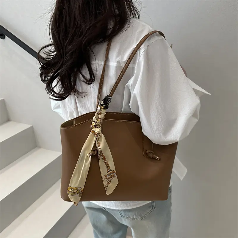 2026 Vintage Brown Leather Shoulder Tote Bag for Women — feature 23